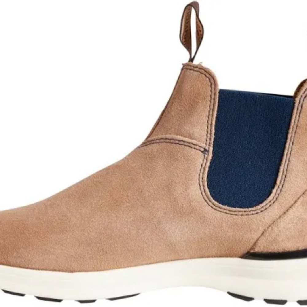 Blundstone Chelsea boot casual worn once 7.5 ai size tan